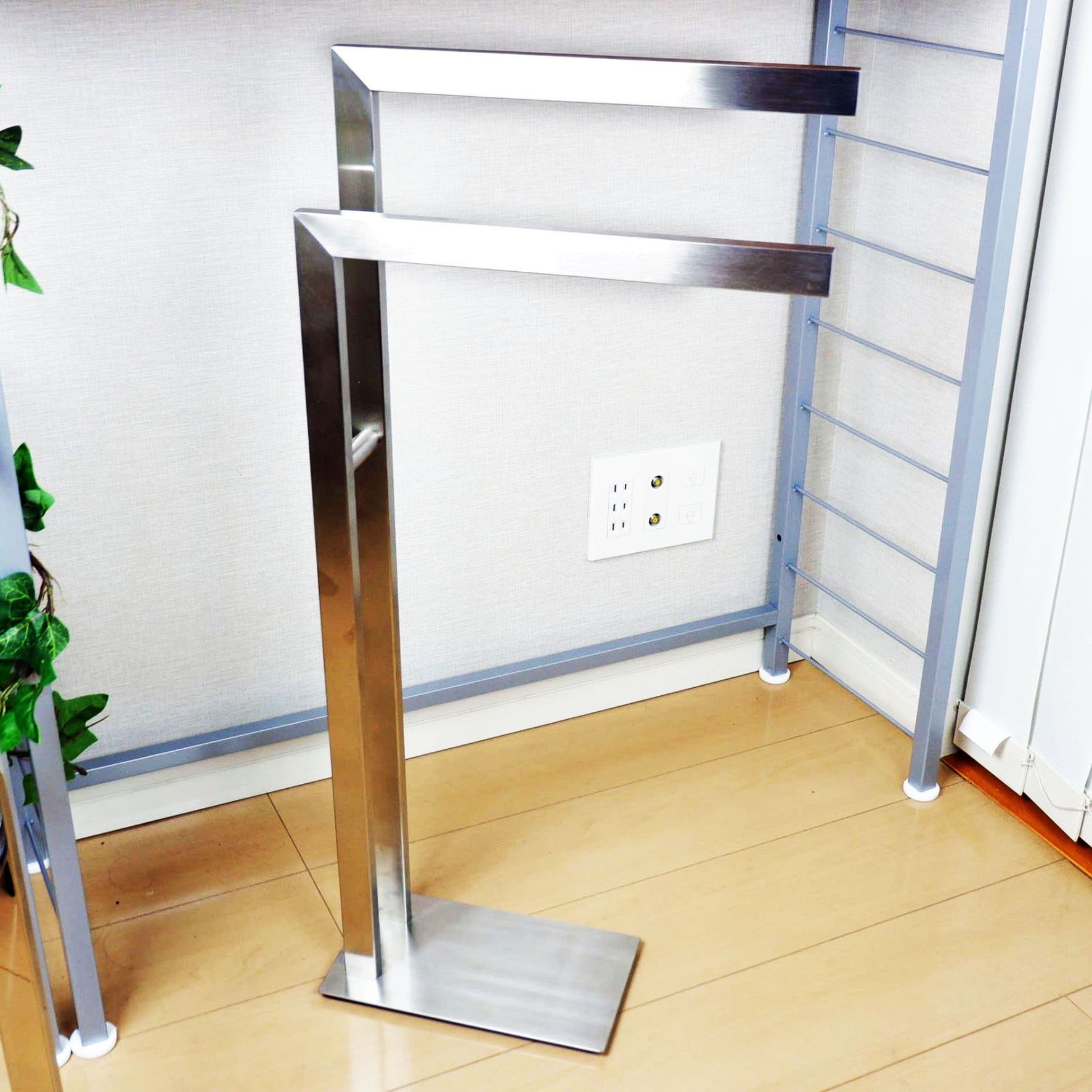 タオル掛け｜40377 LINEA HL タオルスタンド タオルラック ダブルタオルスタンド 高さ80(70)cm バー長さ38.5cm 奥行き15cm 18/10ステンレス製 ヘアライン仕上げ