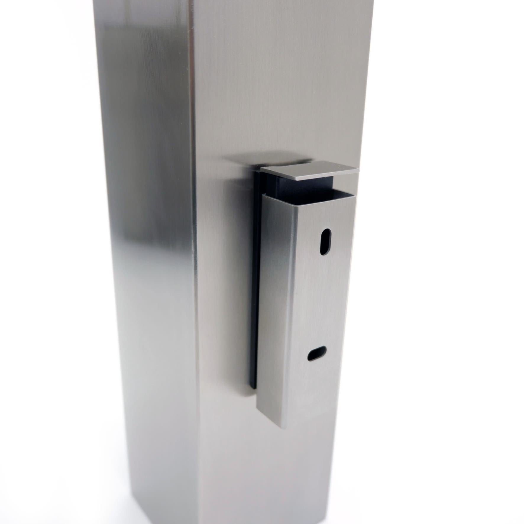 トイレブラシ｜40490 CARVO HL 壁設置タイプ トイレ掃除 長さ41.7cm ケース幅8cm 奥行き10.2cm 18/10ステンレス製 ヘアライン仕上げ SP50