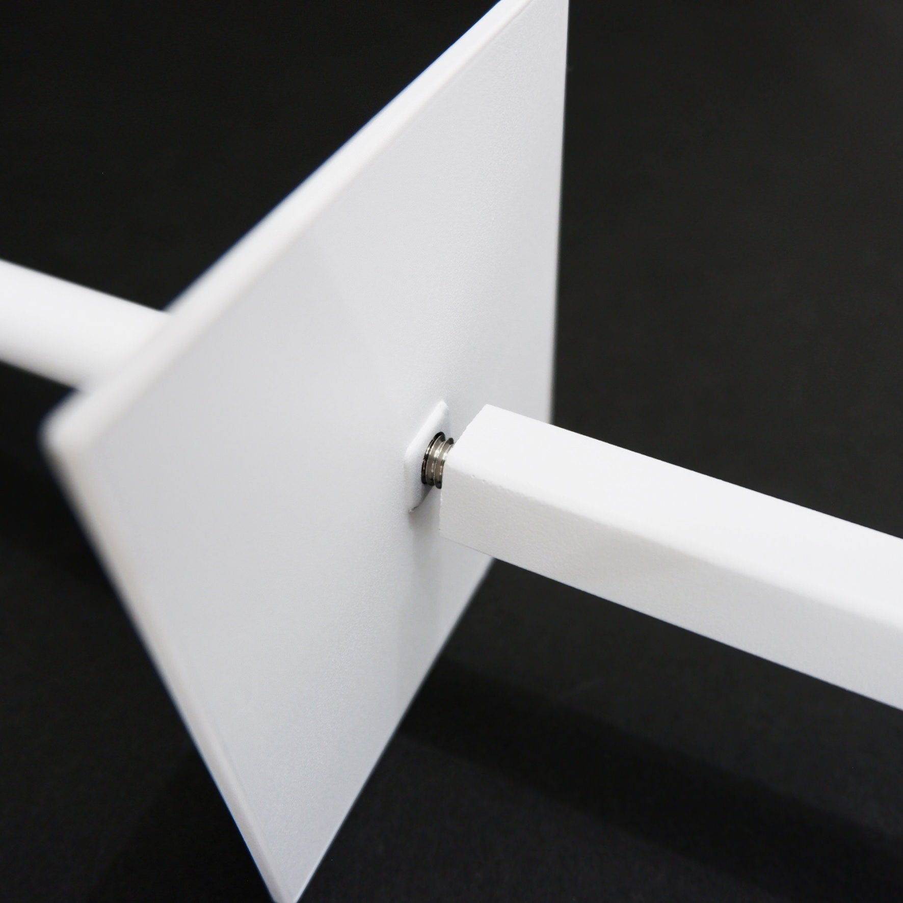 トイレブラシ｜40820 CARVO MW 床置きタイプ トイレ掃除 長さ41.7cm ケース幅8cm ケース奥行き8cm 18/10ステンレス製 マットホワイト SP50