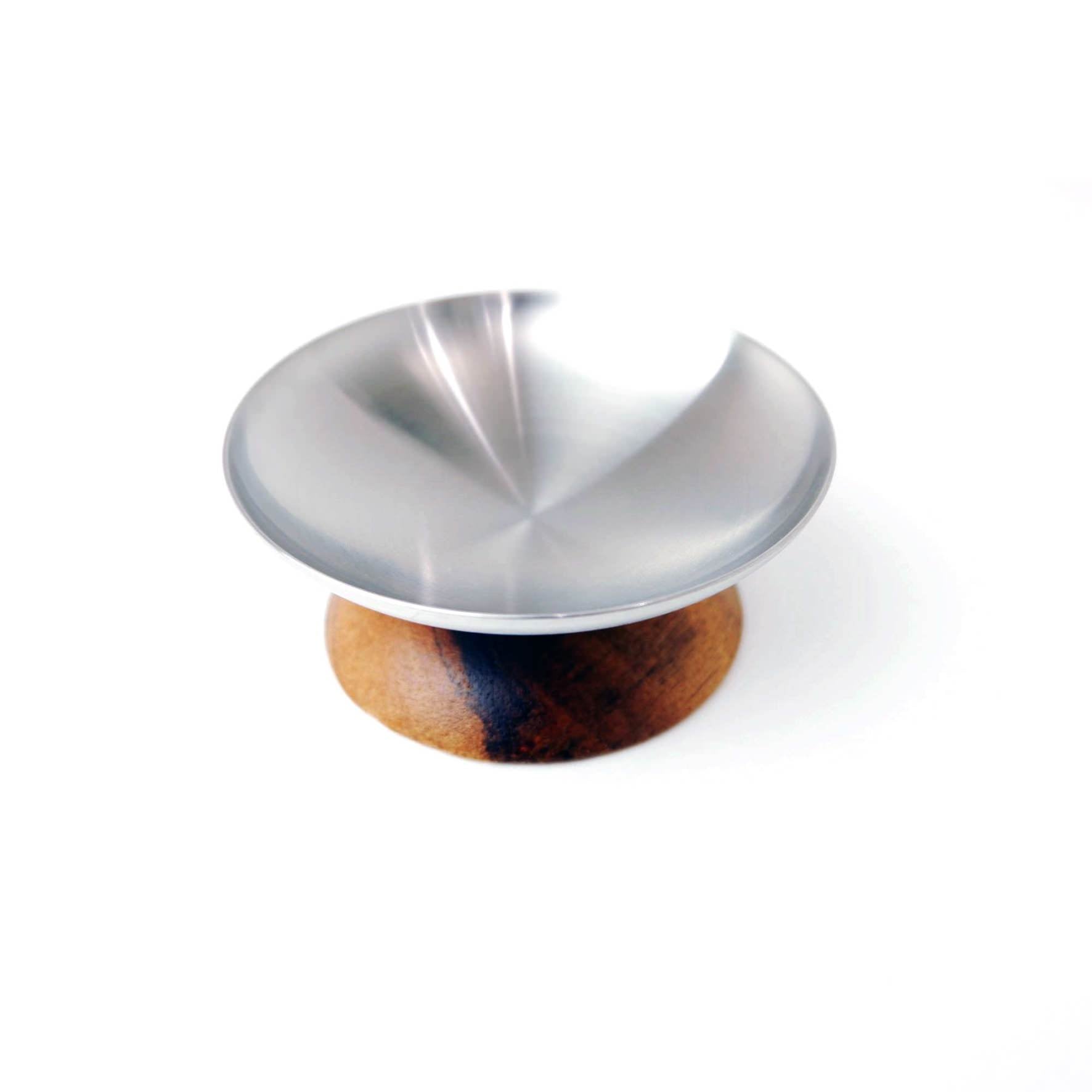 ウォールフックS｜50696 KOVER HL 衣類・タオル・コート掛け 壁設置タイプ 直径7.5cm 18/10ステンレス製 ヘアライン仕上げ H2-925