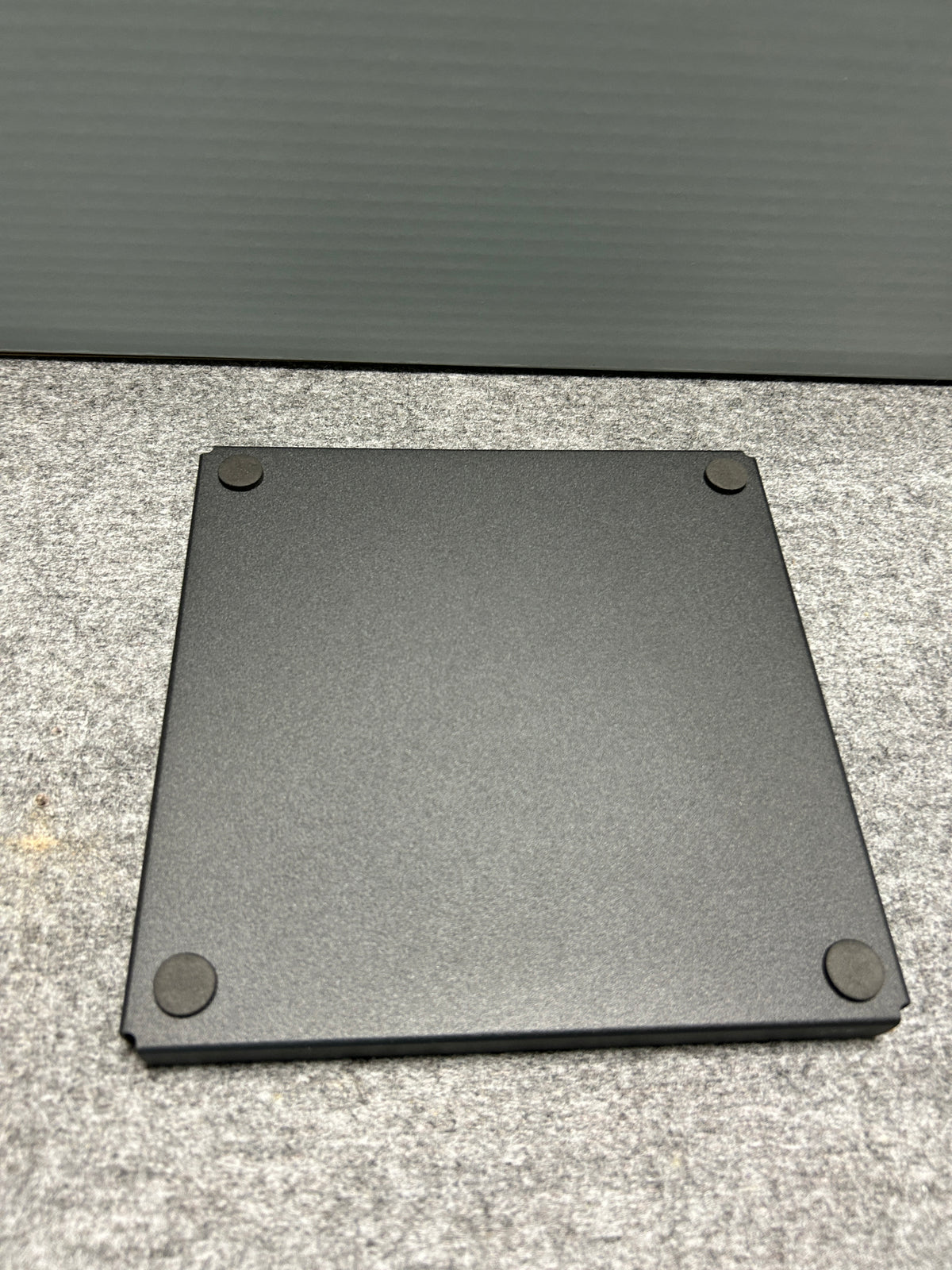 [SAMPLE] トレイL｜ZACK 40538 POTES MB 小物入れ コスメケース 洗面収納 幅20cm 高さ2cm 奥行き20cm 18/10ステンレス製 マットブラック [在庫有り]